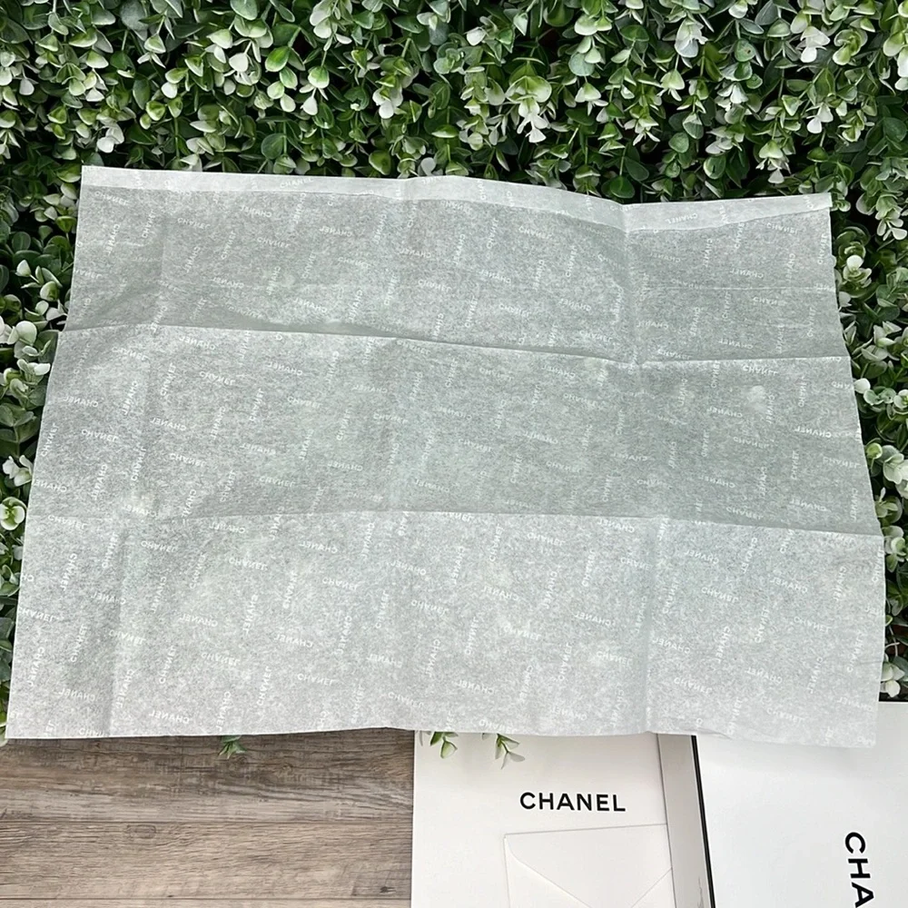 CHANEL Authentic White Shopping Bag Gift Set